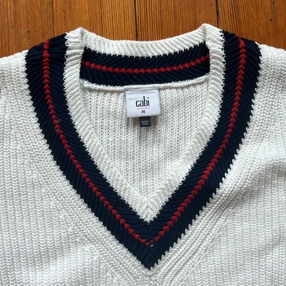 NWT Cabi Sweater - Picture 4 of 5